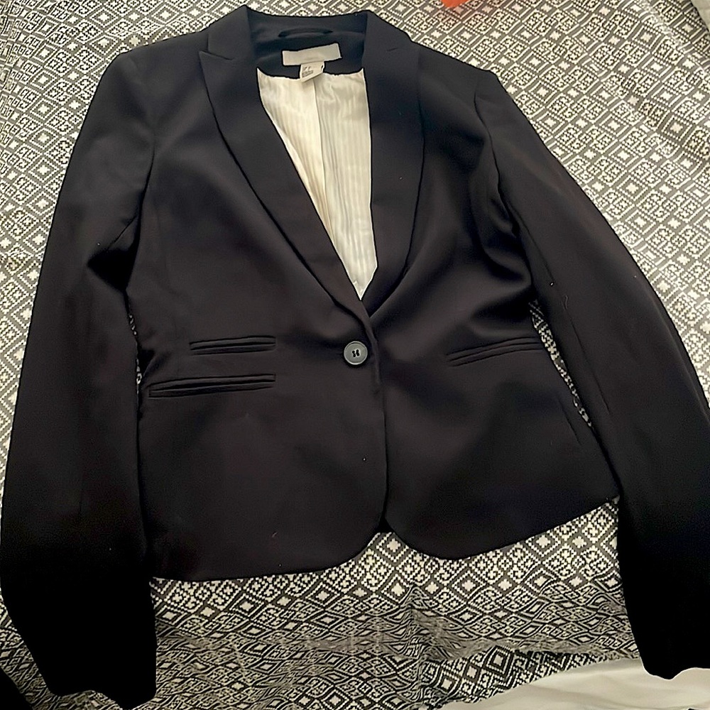 Black h&m blazer in size 2